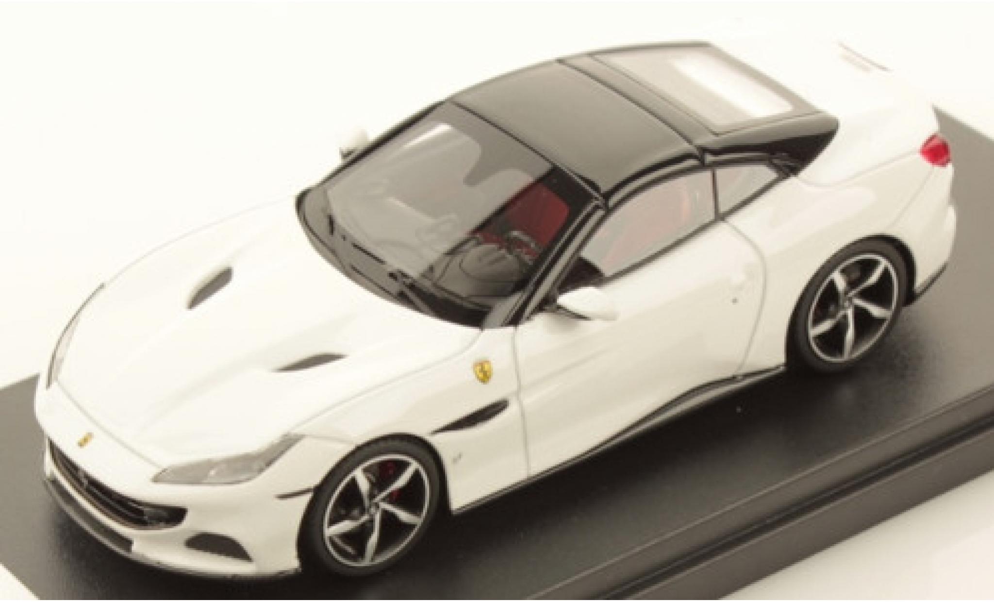 Ferrari Portofino 1/43 Look Smart M wit/zwart modelauto