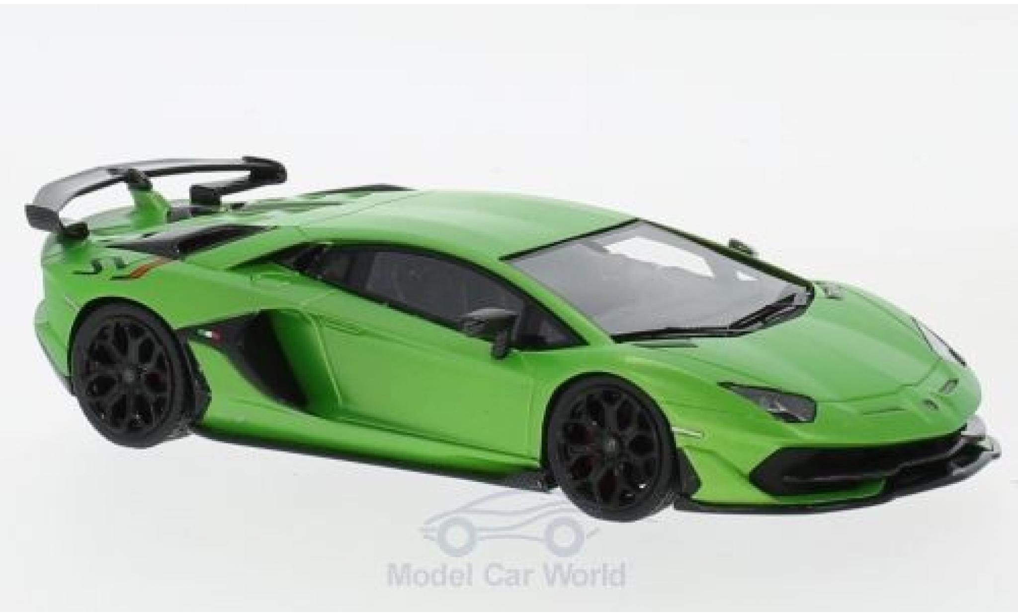 Lamborghini Aventador 1/43 Look Smart SVJ matt-groen modelauto