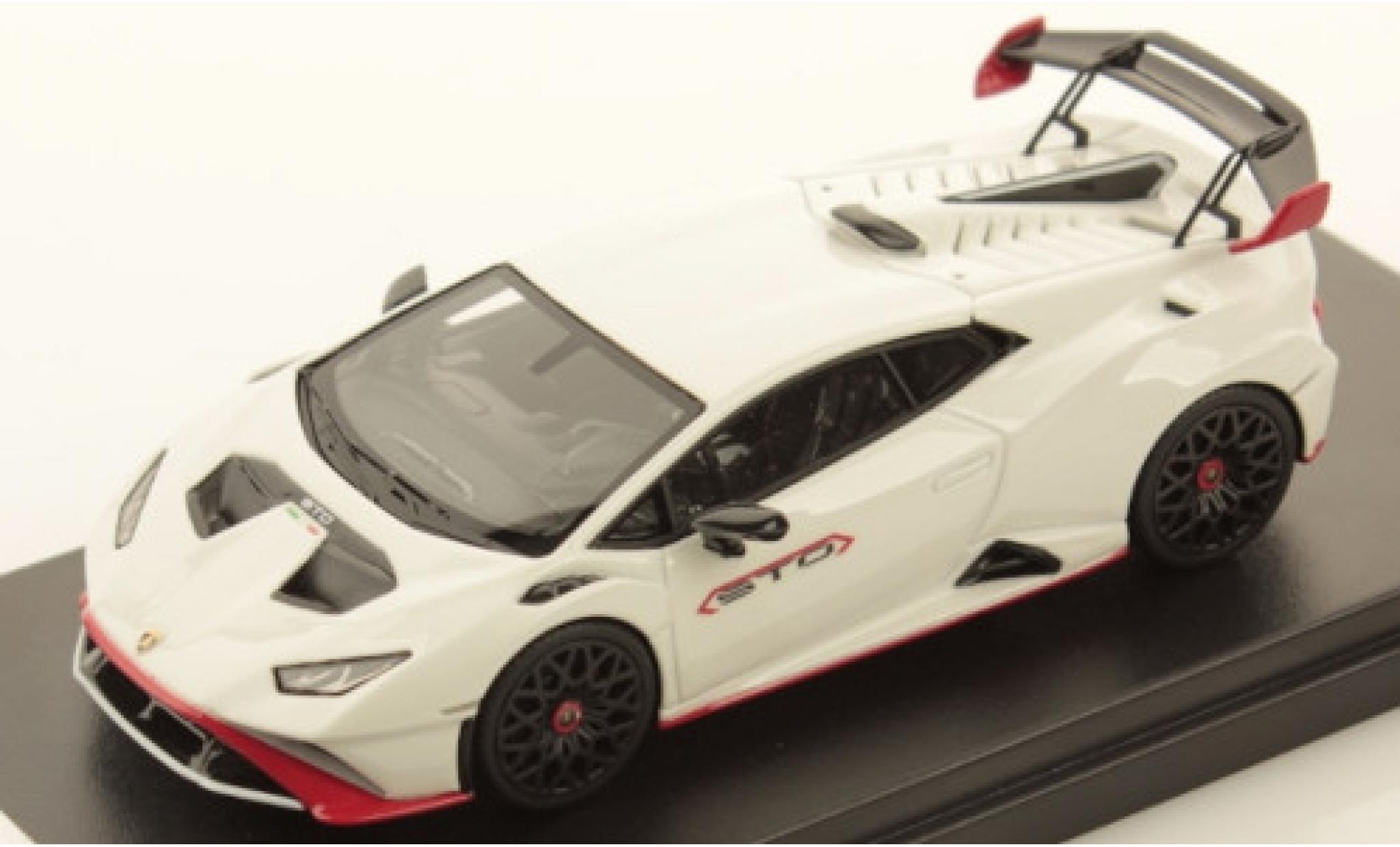 Lamborghini Huracan 1/43 Look Smart STO wit/rood modelauto