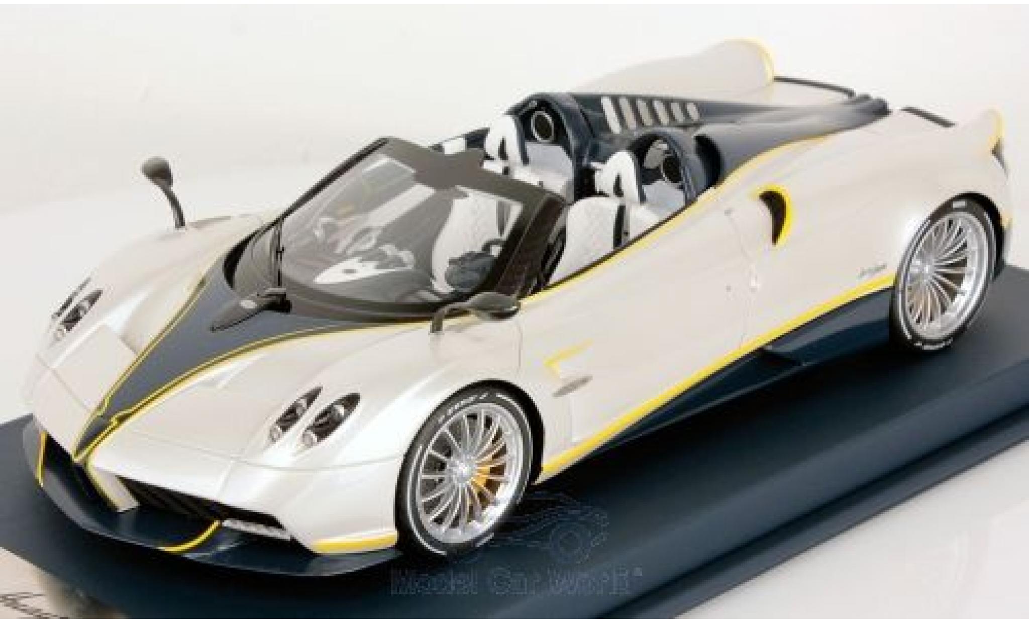 Pagani Huayra 1/18 Look Smart Roadster wit/zwart 2017 Gyrfalcon modelauto
