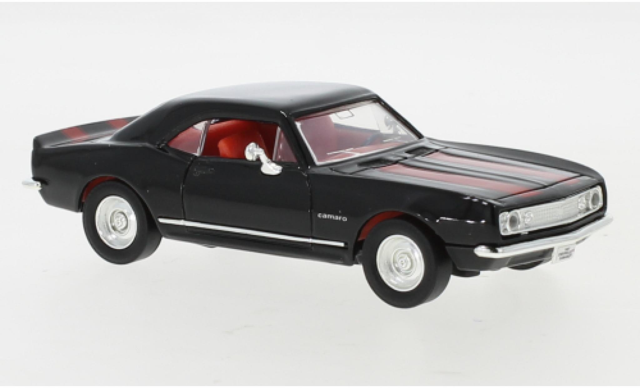 Chevrolet Camaro 1/43 Lucky Die Cast Z-28 zwart/rood 1967 modelauto