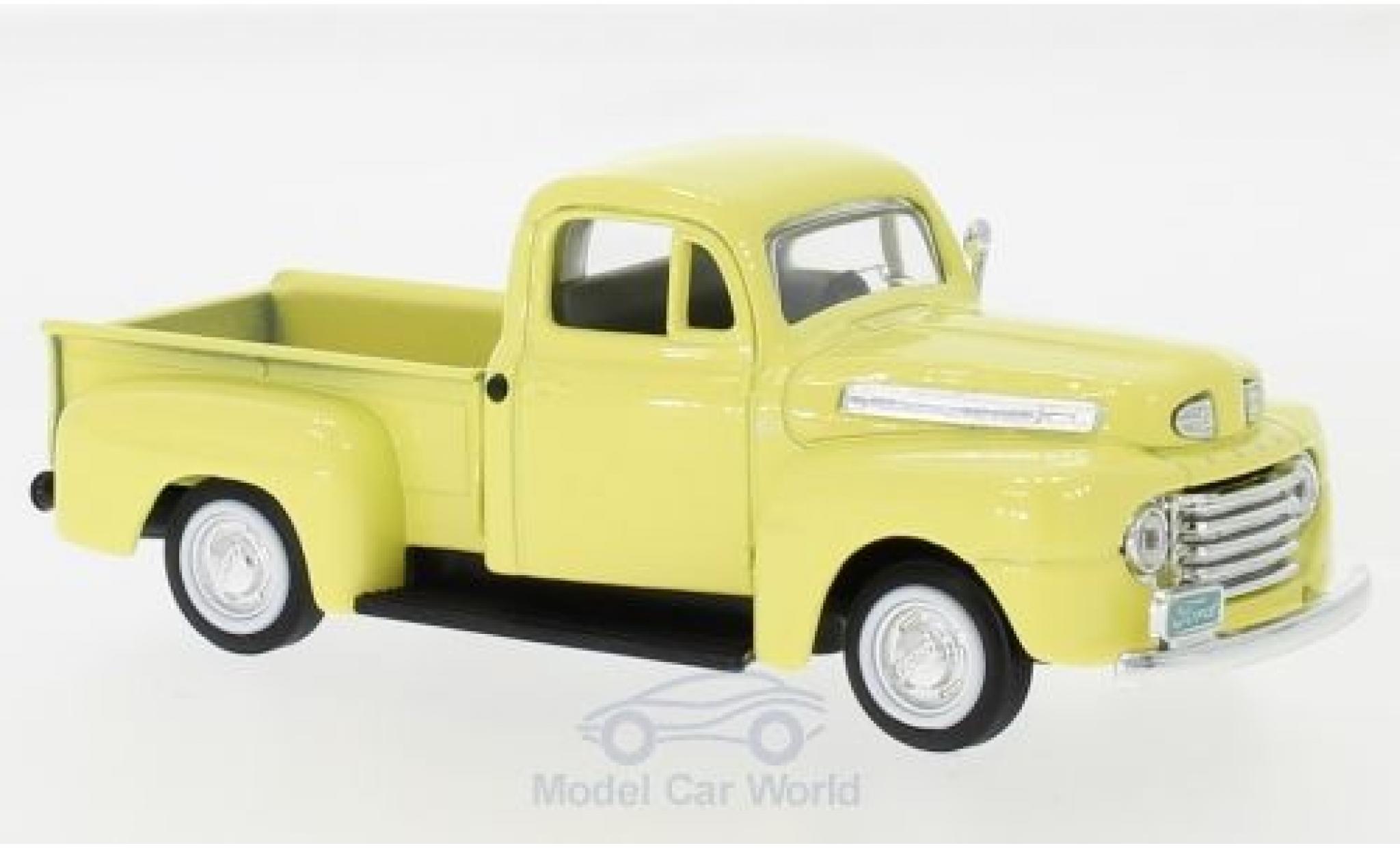 Ford F-1 1/43 Lucky Die Cast Pick Up geel 1948 modelauto