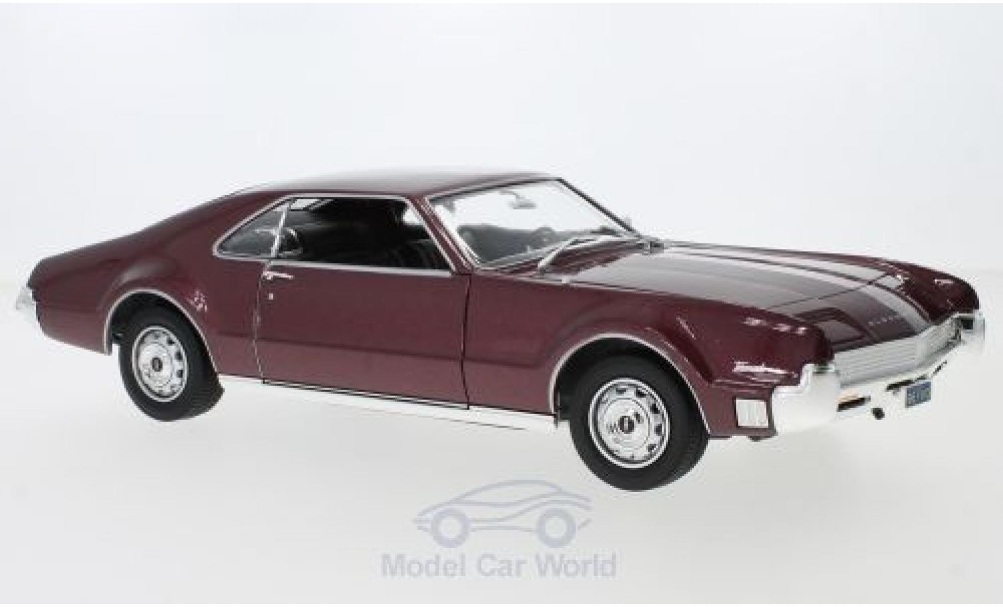 Oldsmobile Toronado 1/18 Lucky Die Cast metallic rood 1966 ohne Vitrine modelauto
