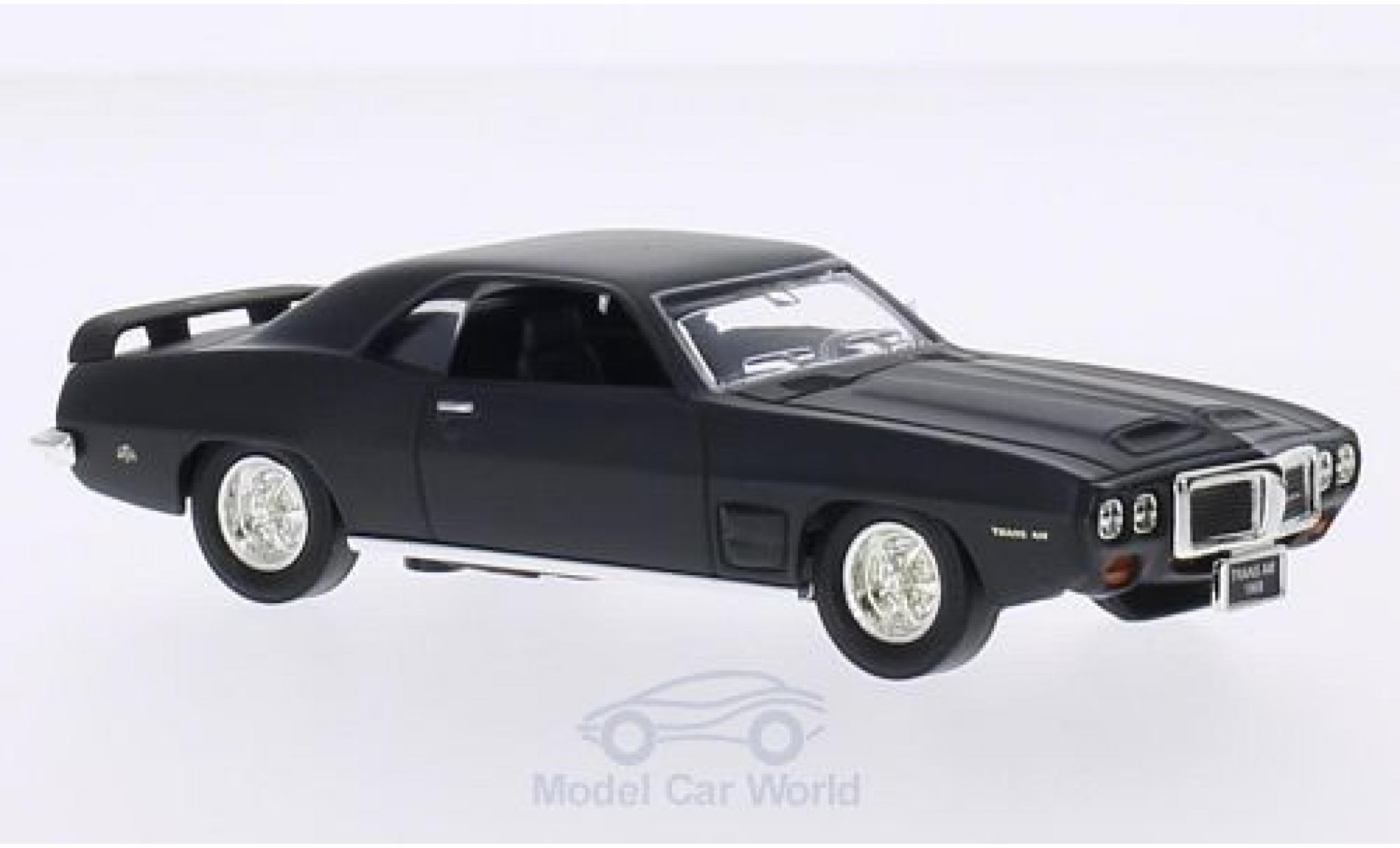 Pontiac Firebird 1/43 Lucky Die Cast Trans Am matt-zwart 1969 ohne Vitrine modelauto