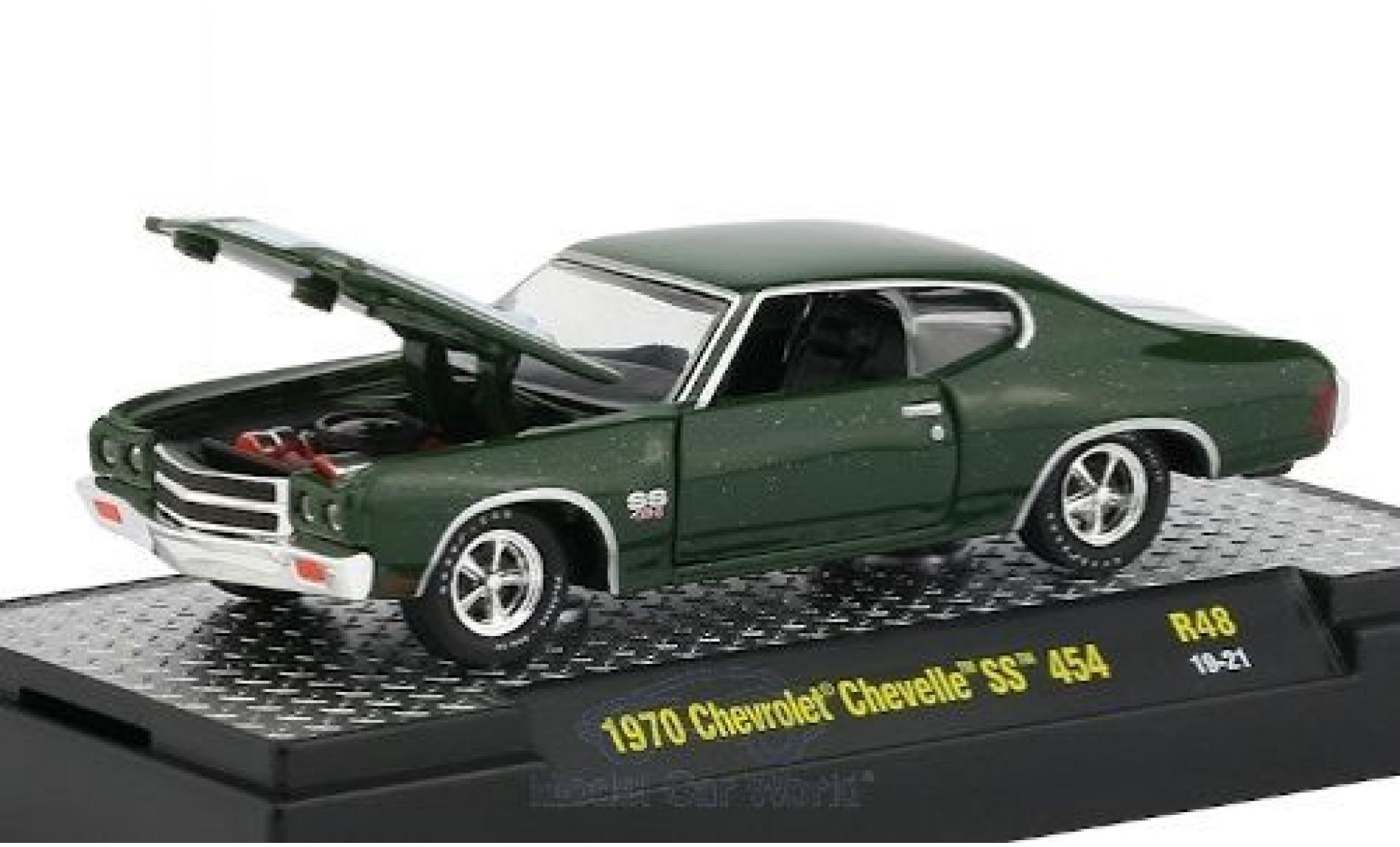 Chevrolet Chevelle 1/64 M2 Machines SS 454 metallic groen/wit 1970 modelauto