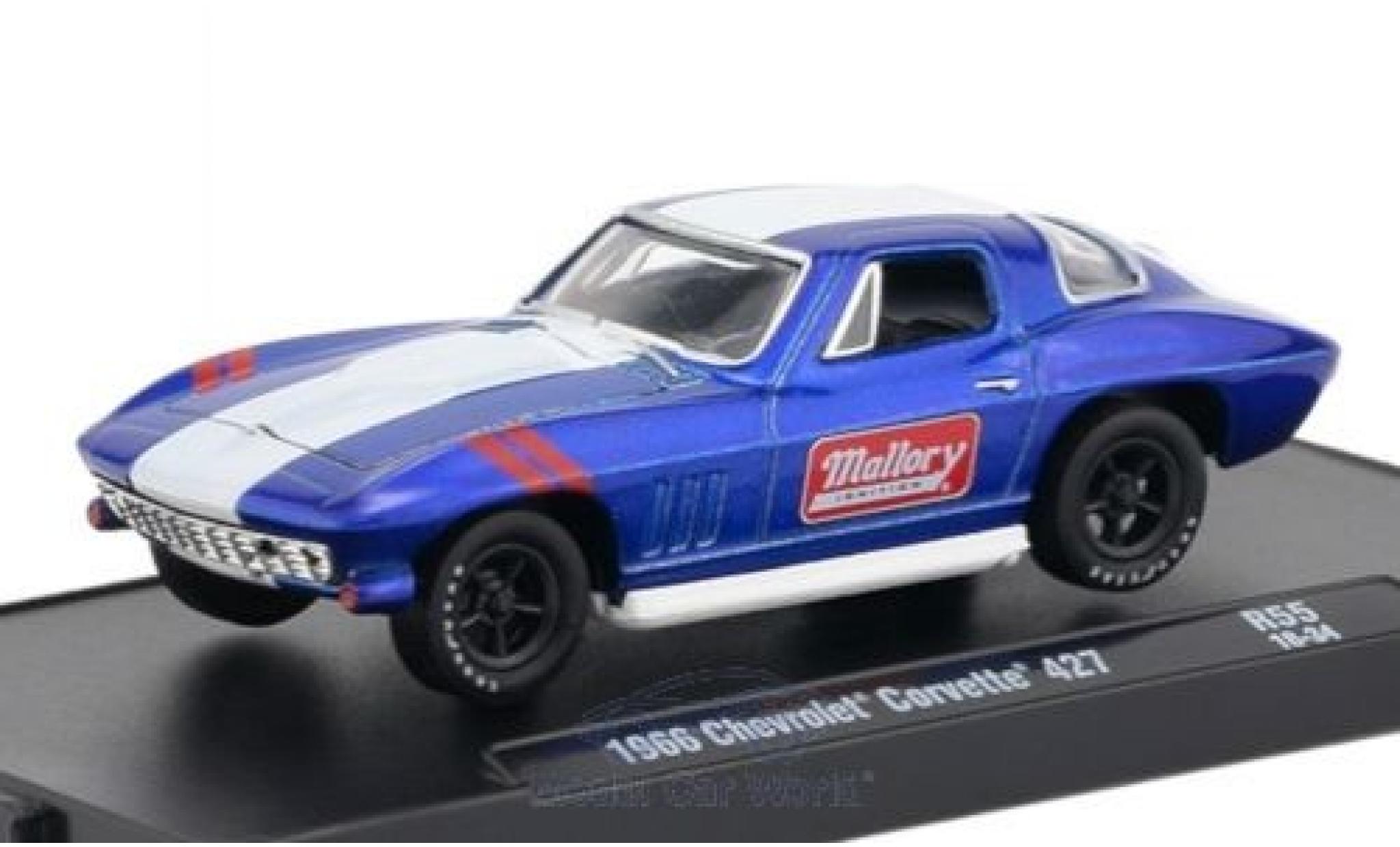 Chevrolet Corvette 1/64 M2 Machines 427 metallic blauw/wit 1966 modelauto