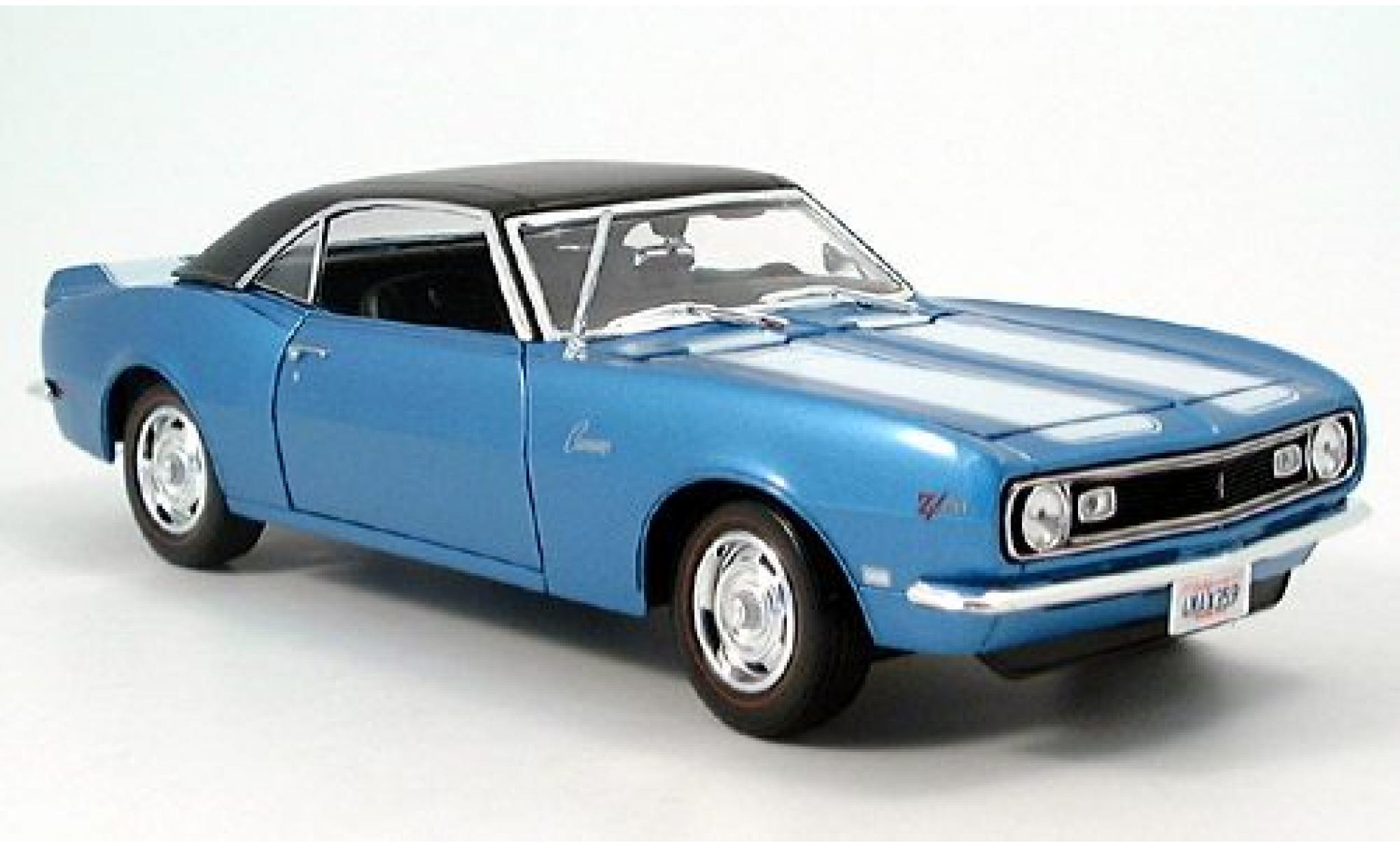 Chevrolet Camaro 1/18 Maisto Z28 metallic blauw 1968 sans Vitrine modelauto