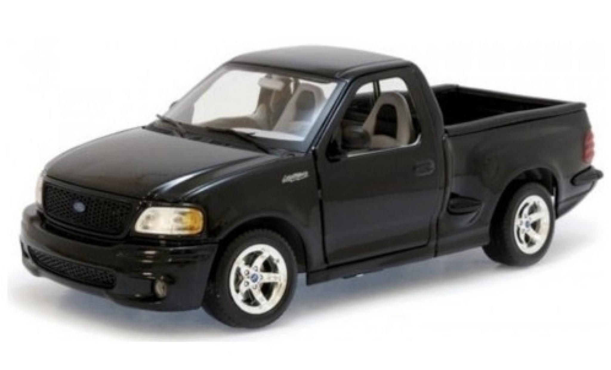 Ford F-1 1/18 Maisto 50 SVT Lightning zwart l'&eacute;ce 1:21 modelauto