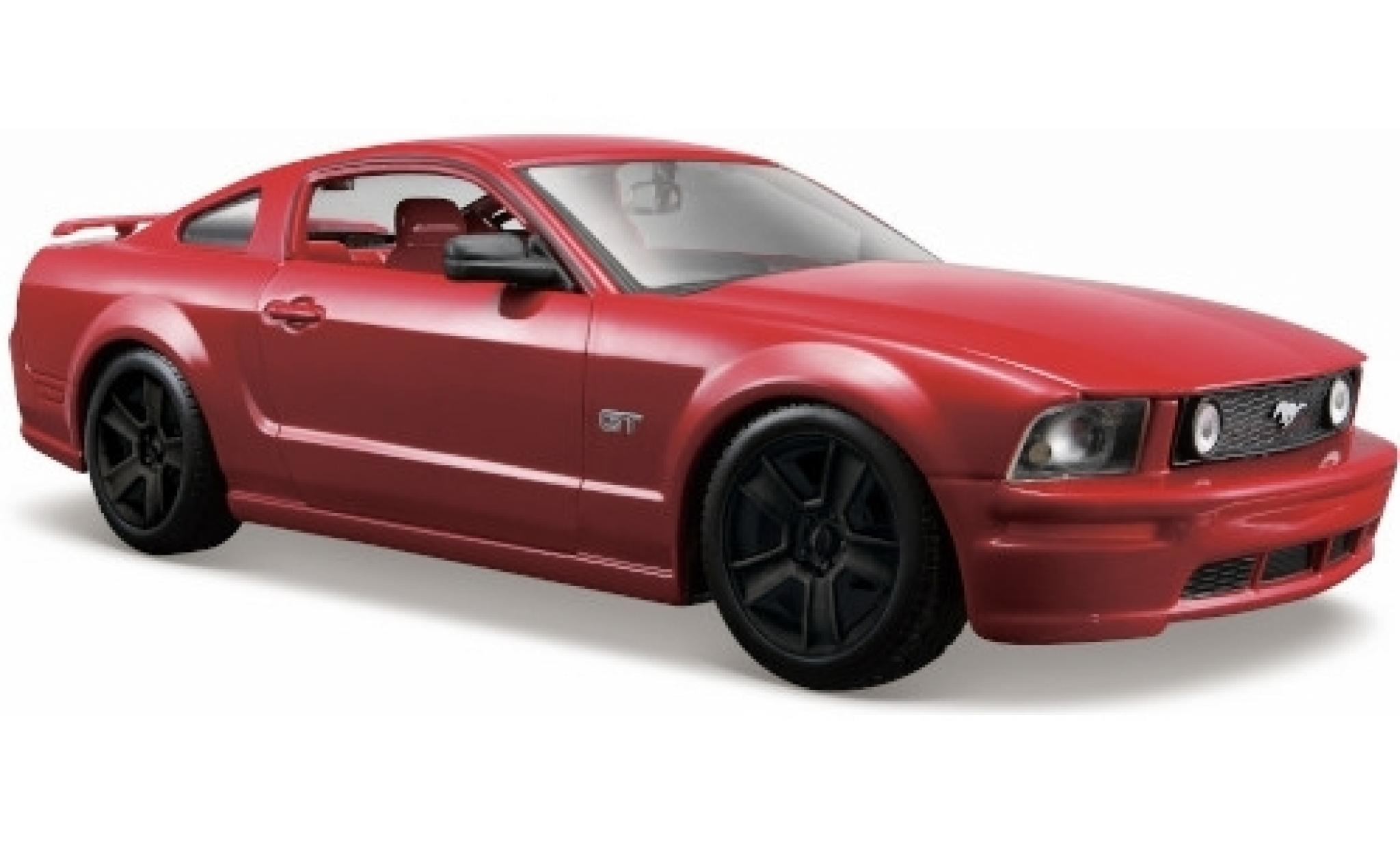 Ford Mustang 1/24 Maisto GT metallic rood 2006 zwart jantes modelauto