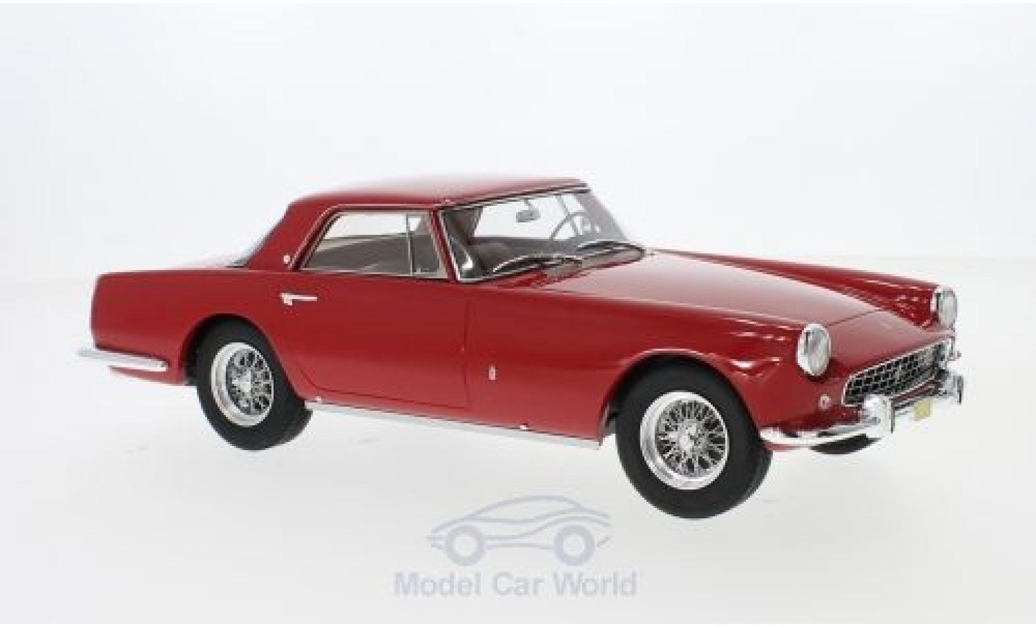 Ferrari 250 1/18 Matrix GT Coupe Pininfarina rood 1958 modelauto