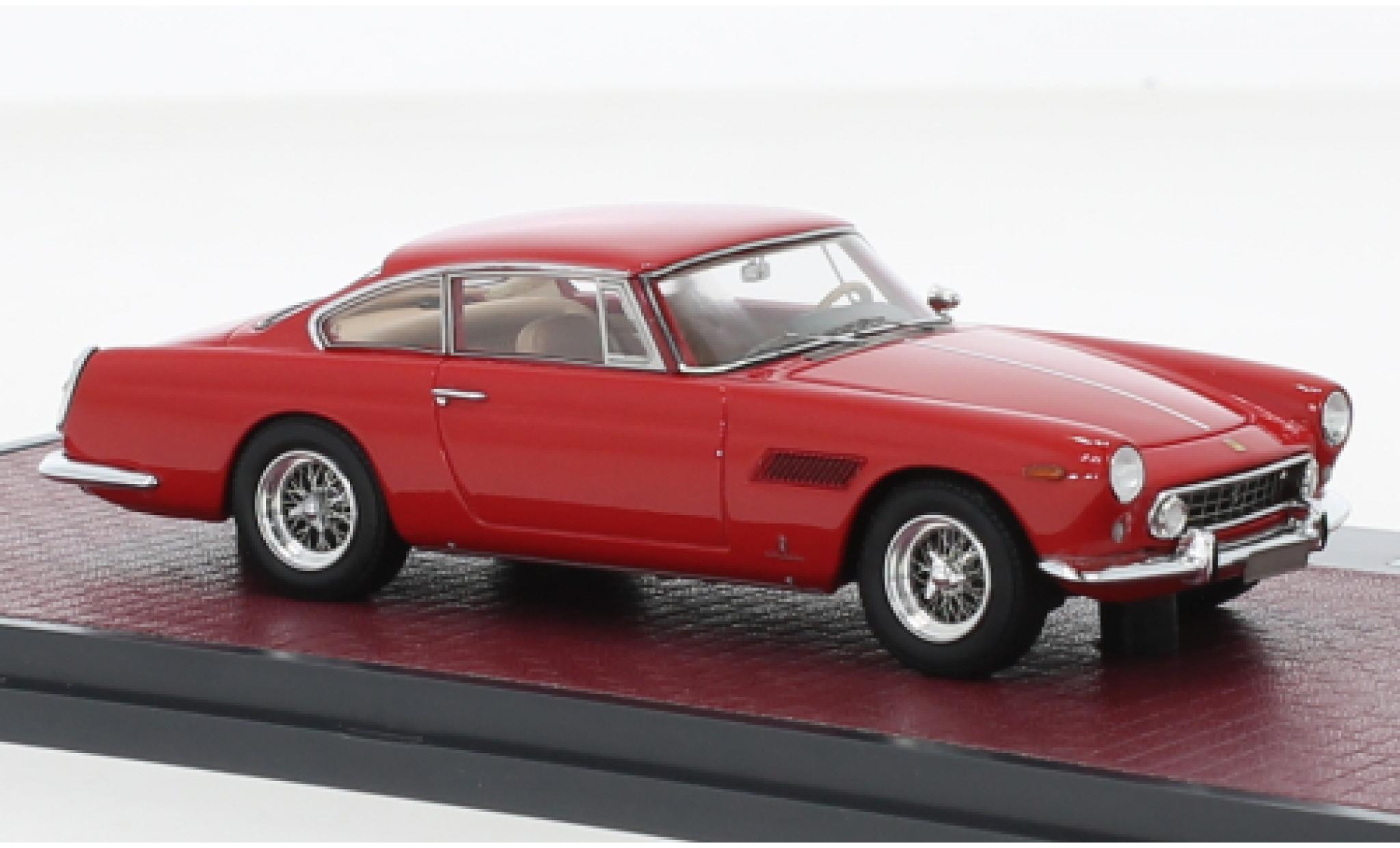 Ferrari 250 1/43 Matrix GT/E 2+2 Coupe Pininfarina rood 1960 modelauto