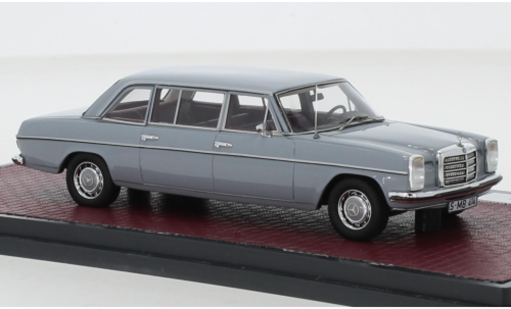 Mercedes /8 1/43 Matrix - (V114) grijs 1969 modelauto