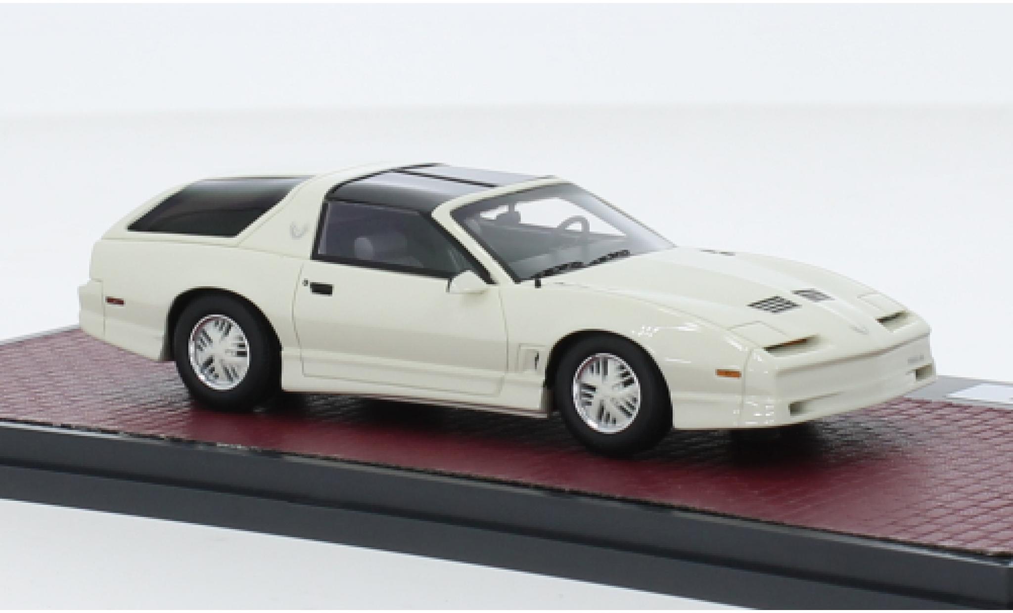 Pontiac Firebird 1/43 Matrix Trans Am Shooting Brake Kammback proodotype wit 1985 modelauto