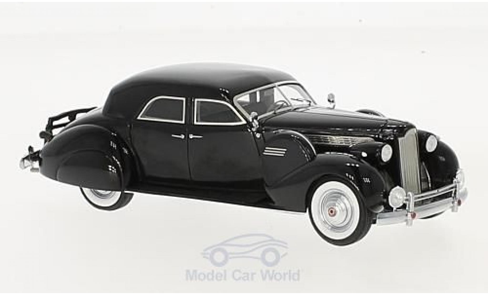 Packard Super 8 1/43 Matrix Sport Sedan by Darrin zwart 1940 modelauto