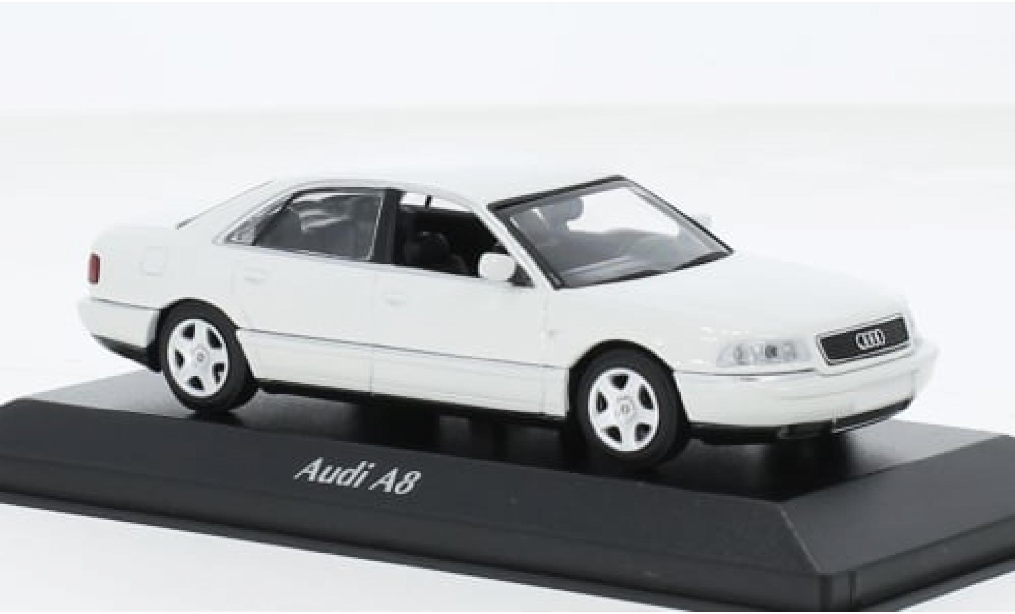 Audi A8 1/43 Maxichamps wit 1999 1:43 modelauto
