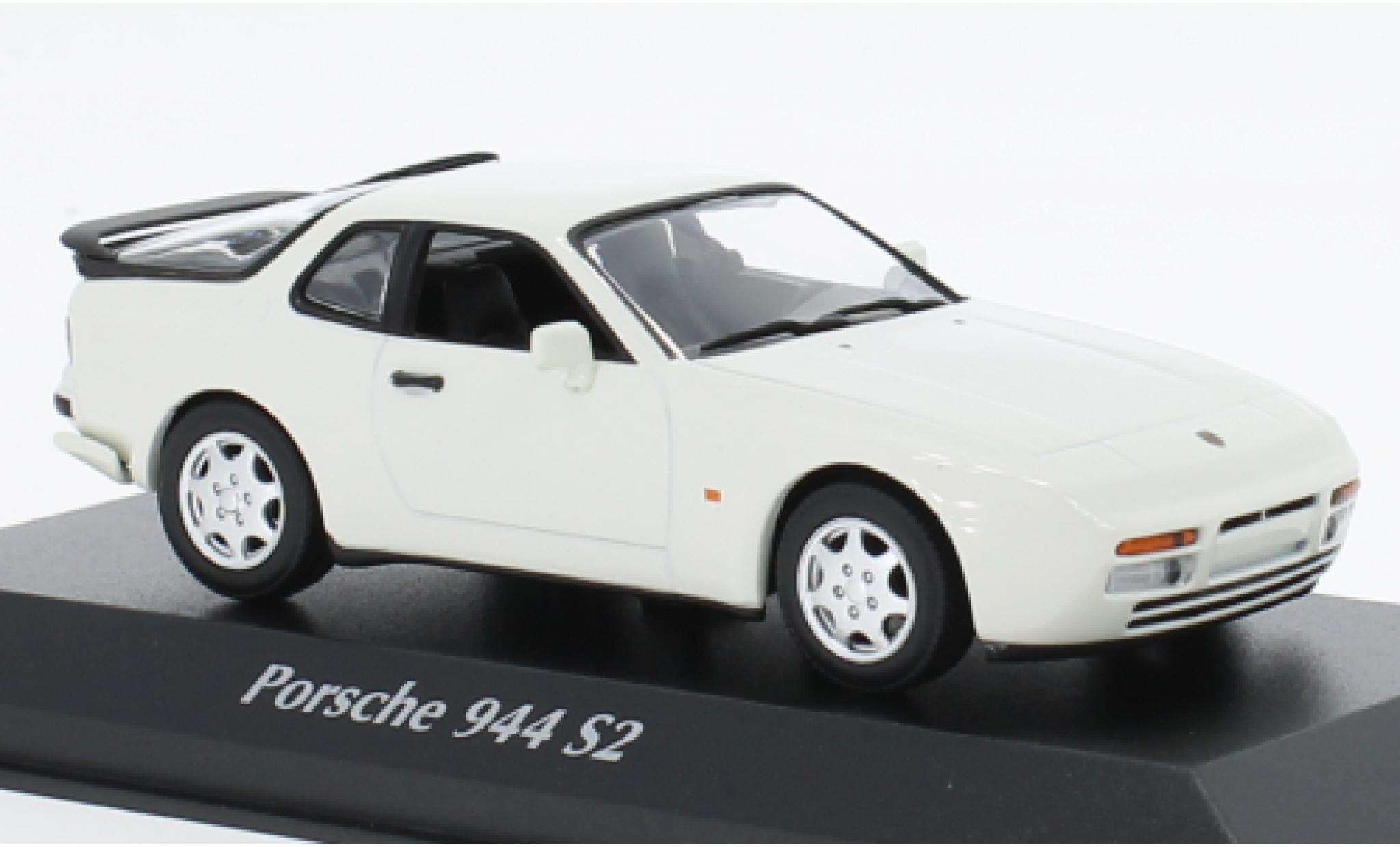 Porsche 944 1/43 Maxichamps S2 wit 1989 modelauto