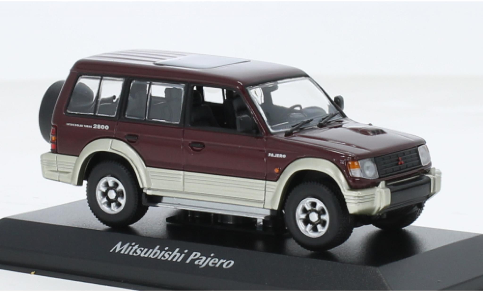 Mitsubishi Pajero 1/43 Maxichamps LWB metallic rood 1991 1:43 modelauto