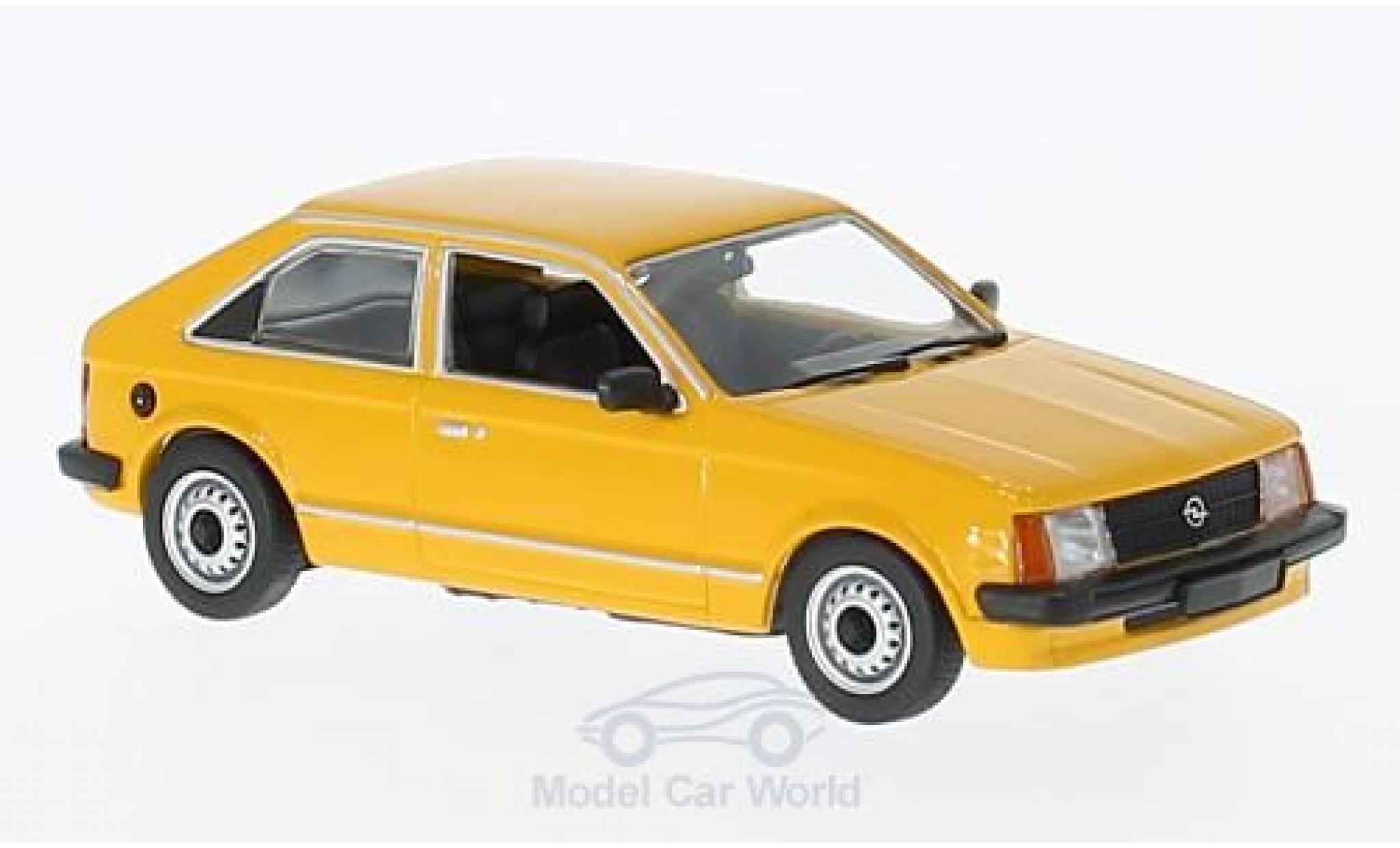 Opel Kadett 1/43 Maxichamps D oranje 1979 modelauto