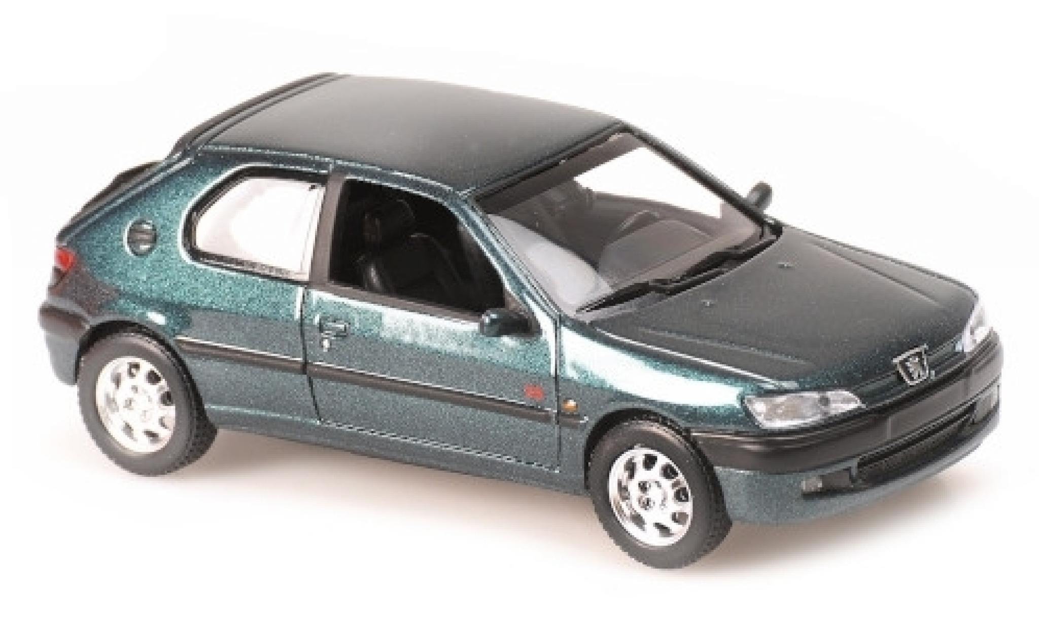 Peugeot 306 1/43 Maxichamps metallic groen 1998 modelauto