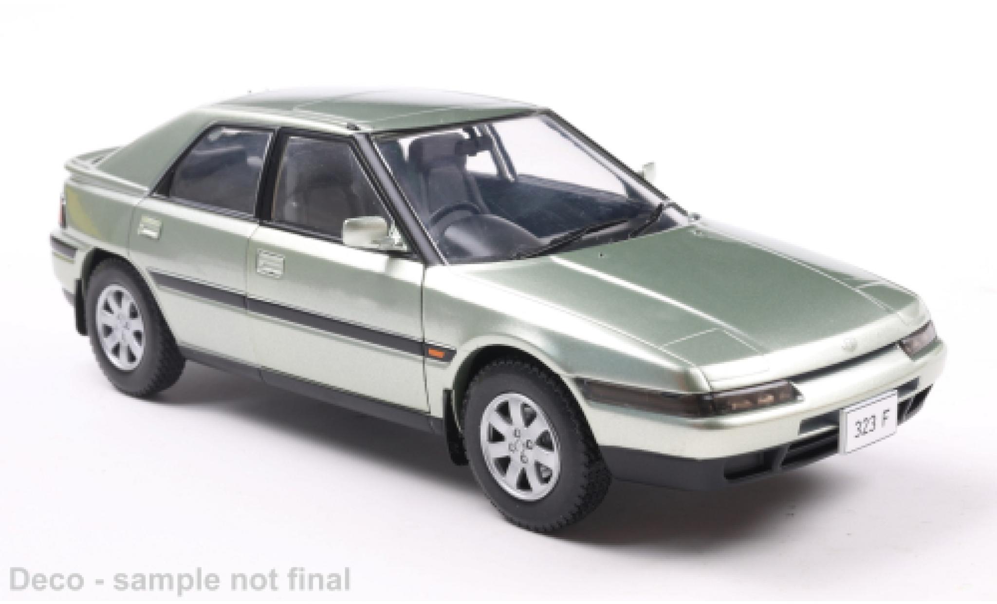 Mazda 323 1/24 WhiteBox F groen 1:24 modelauto