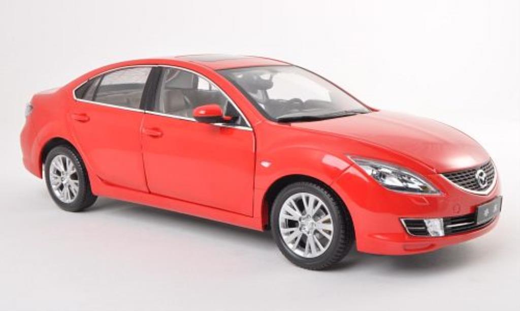 Mazda 6 1/18 Paudi rood 2009 modelauto