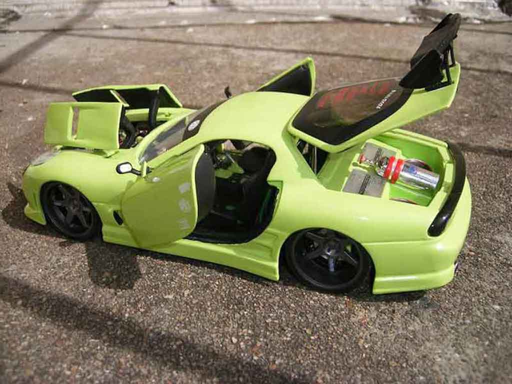 Mazda RX7 Base groen 1/18 Jada Toys