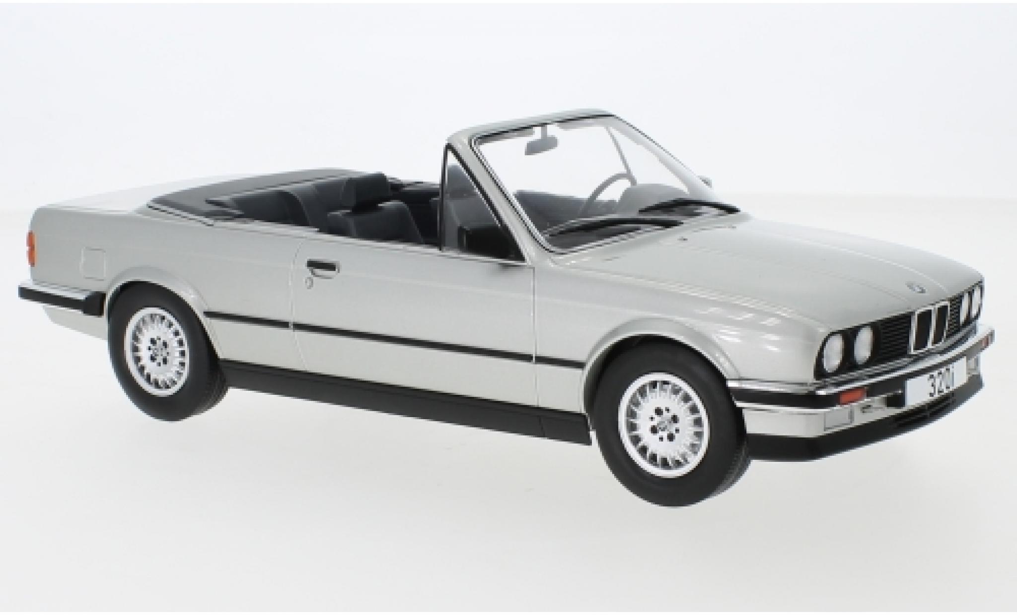 Bmw 320 1/18 MCG i (E30) Cabriolet grijs 1985 modelauto