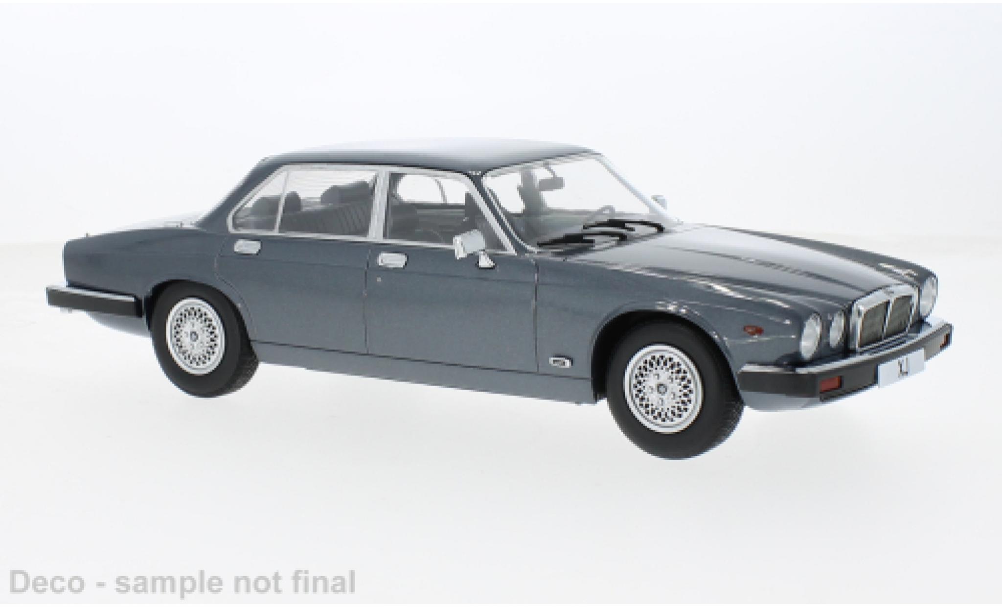 Jaguar XJ 1/18 MCG Series III metallic grijs 1979 1:18 modelauto