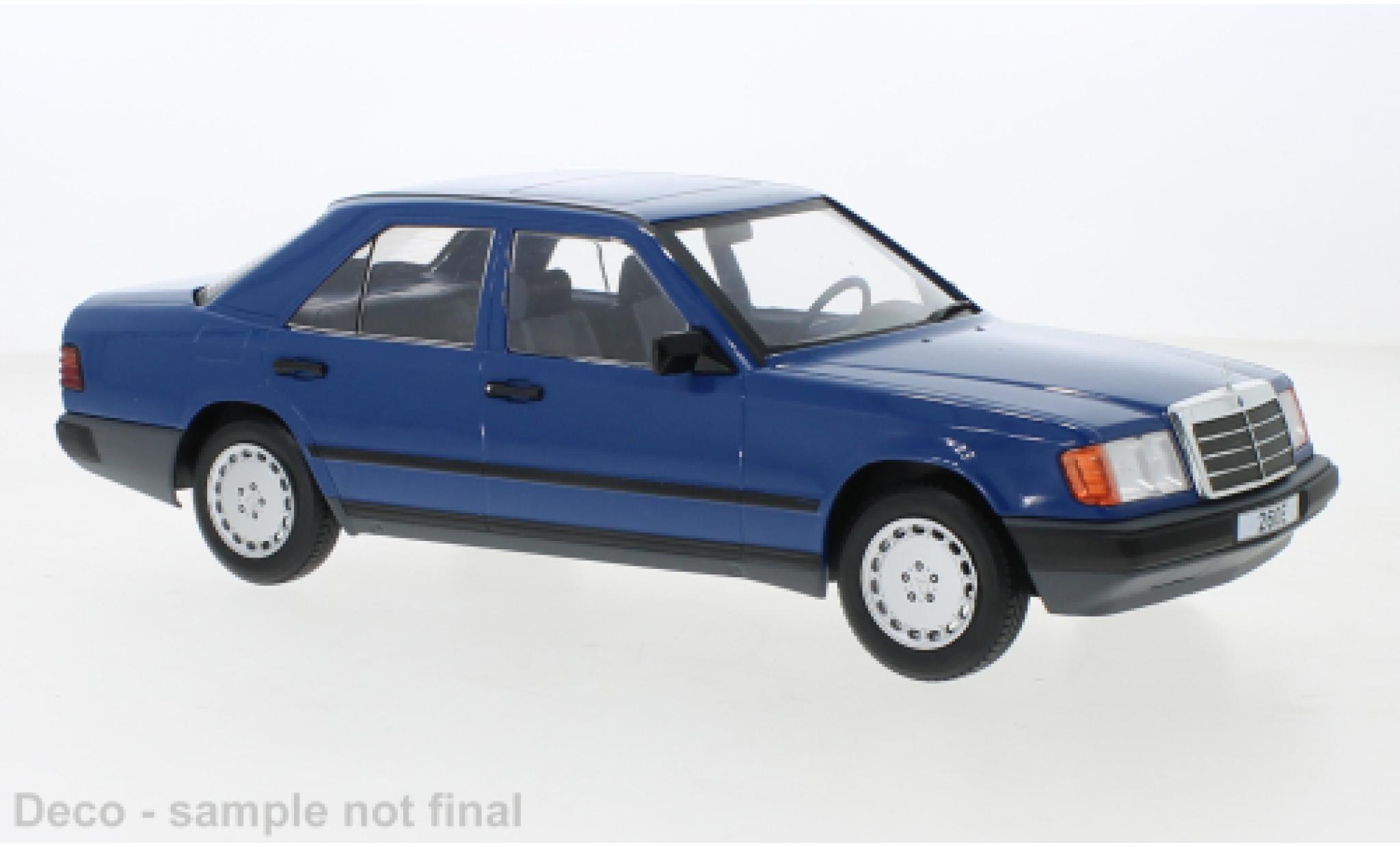 Mercedes 260 1/18 MCG E (W124) blauw 1984 modelauto