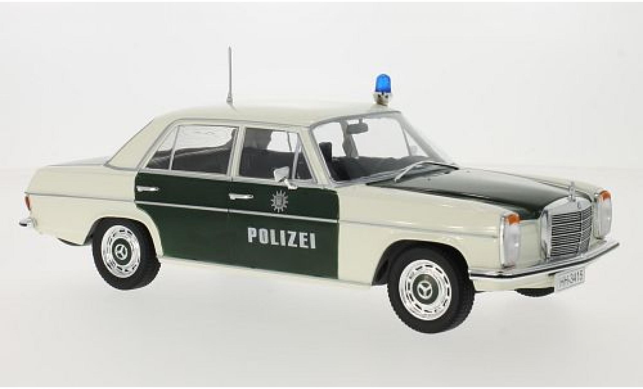 Mercedes 220 1/18 MCG /8 (W115) groen/wit Politie 1973 les portes et capos ferm&eacute; modelauto