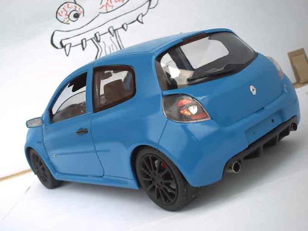 Renault Clio 3 RS sport 1/18 Solido