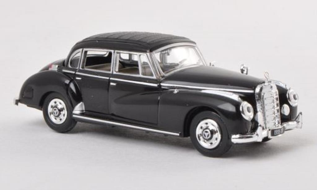 Mercedes 300 C 1/87 Ricko C zwart 1955 modelauto