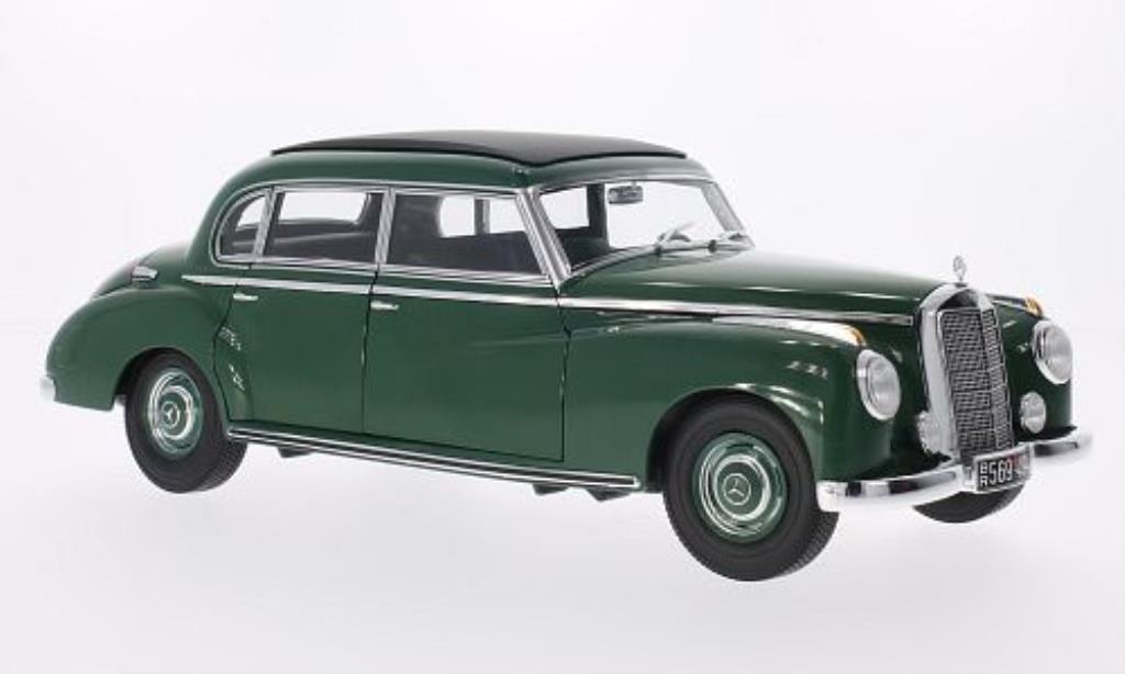 Mercedes 300 1/18 Norev grun 1955 modelauto