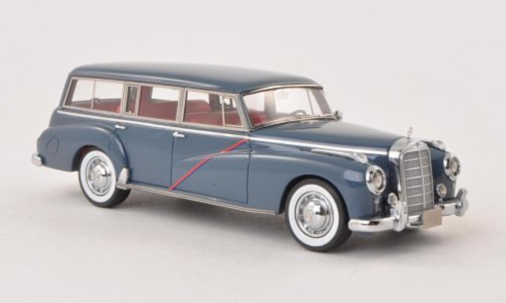 Mercedes 300 C 1/43 Matrix C Binz Stationwagen blauw-grijs 1956 modelauto