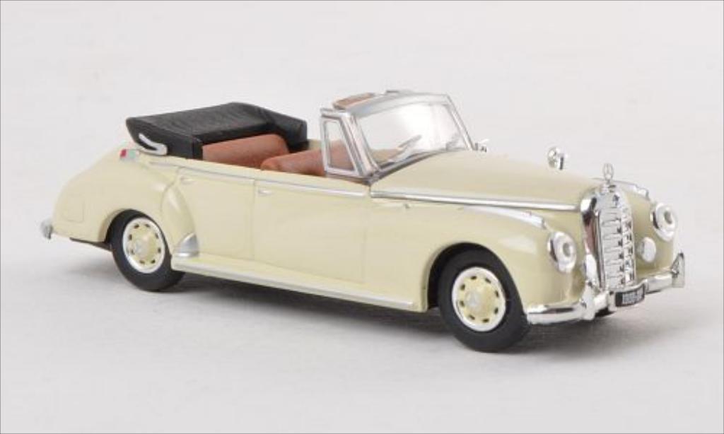 Mercedes 300 C 1/87 Ricko C (W186) Cabriolet beige 1955 modelauto