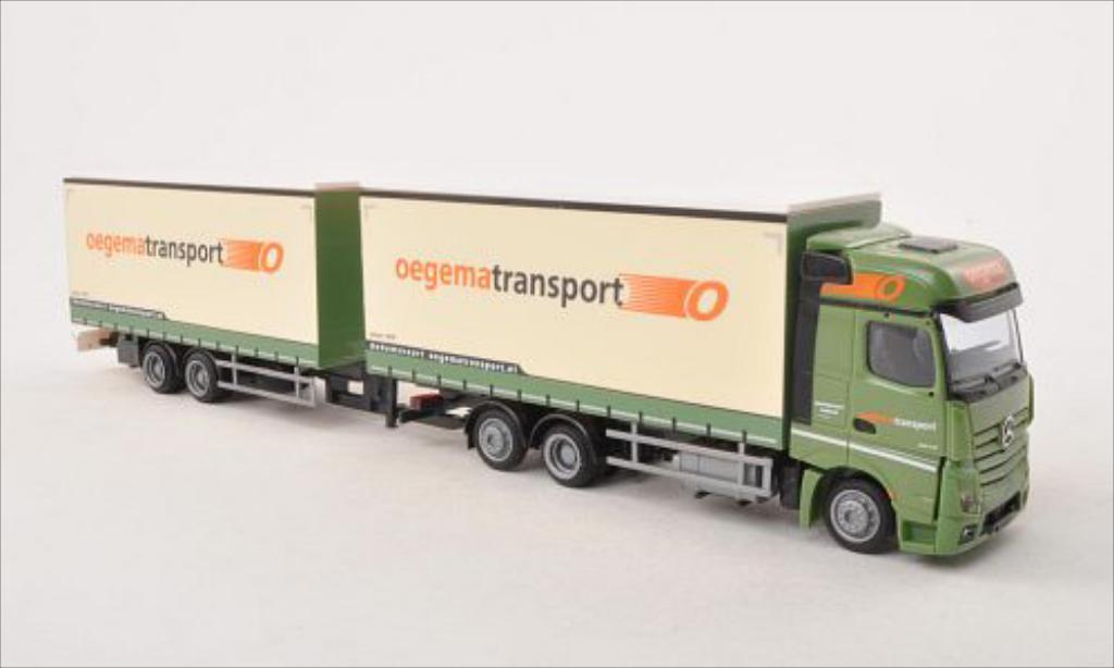 Mercedes Actros 1/87 AWM 2 BigSpace Oegema (NL) Gardinenplanen-Tandem-HZ modelauto
