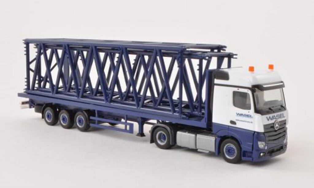 Mercedes Actros 1/87 Herpa L Bigspace Wasel Krane Rungen-SZ mit 2 Gittermastteilen (1x S + 1x L) modelauto