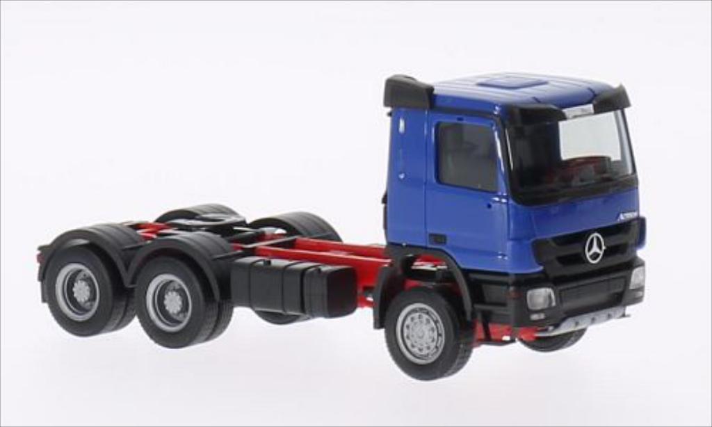 Mercedes Actros 1/87 Herpa M 08 Allrad-Zugmaschine blauw modelauto