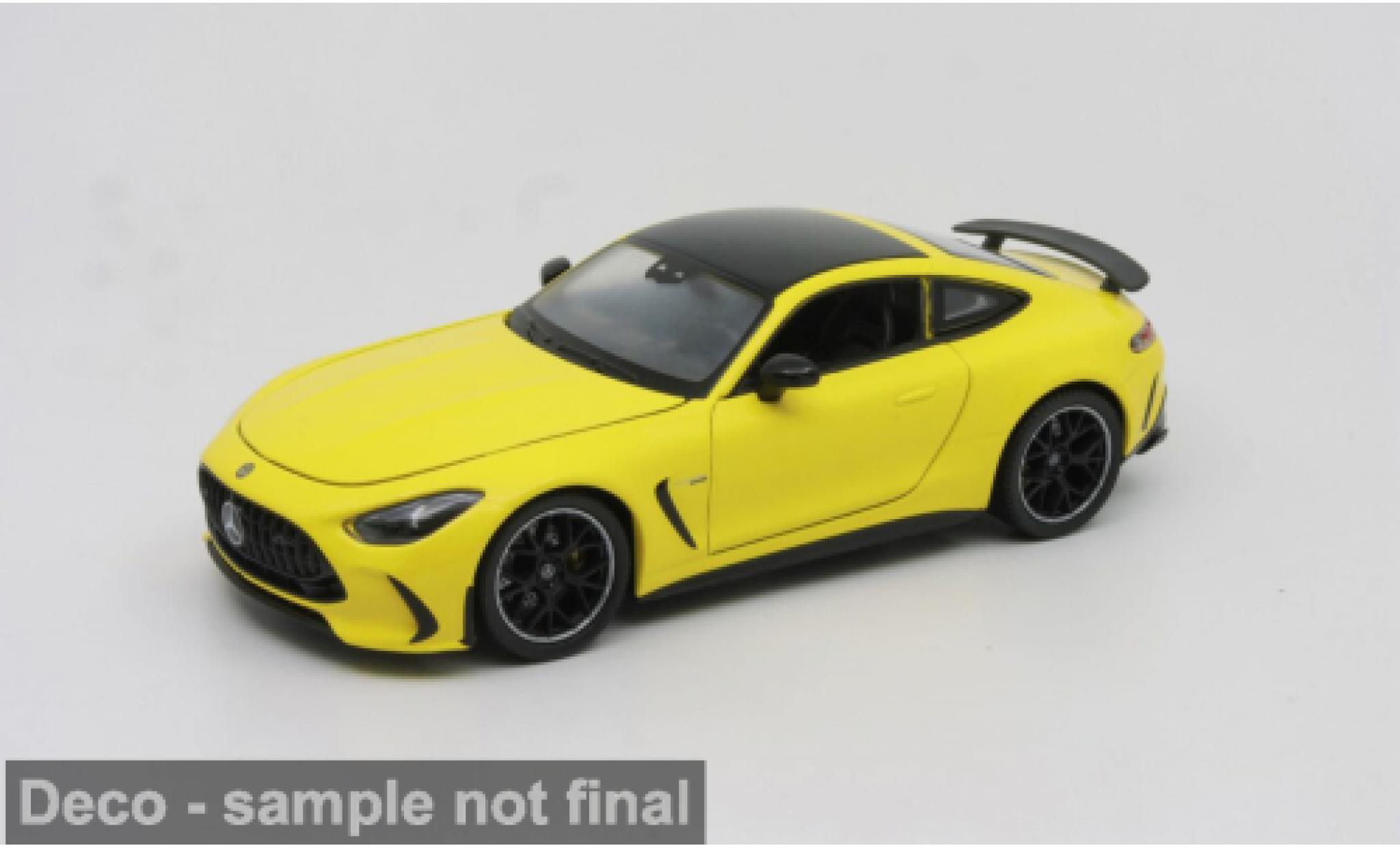 Mercedes AMG GT 1/24 Welly geel/zwart 1:24 modelauto