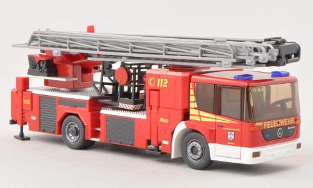 Mercedes Econic 1/87 Wiking Metz B32 Brandweer Straelen Hubrettungsbuhne modelauto