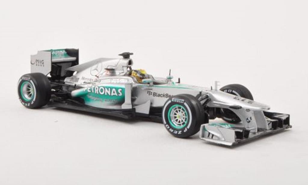 Mercedes F1 1/43 Spark W04 No.9 Petronas GP Grossbritannien 2013 modelauto