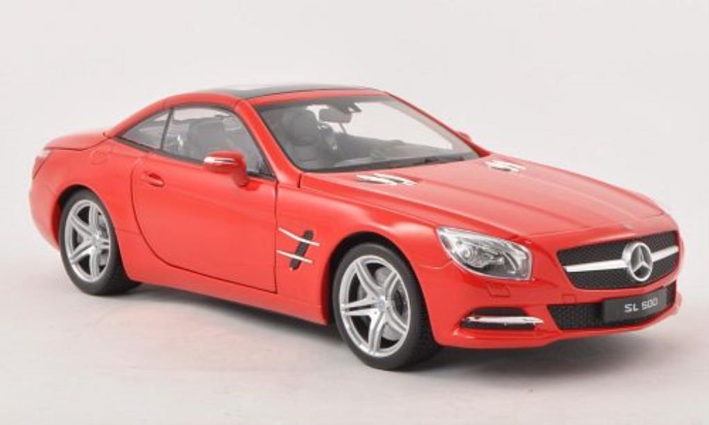 Mercedes Classe SL 500 1/18 Welly 500 (R231) rood Verdeck geschlossen 2012 modelauto
