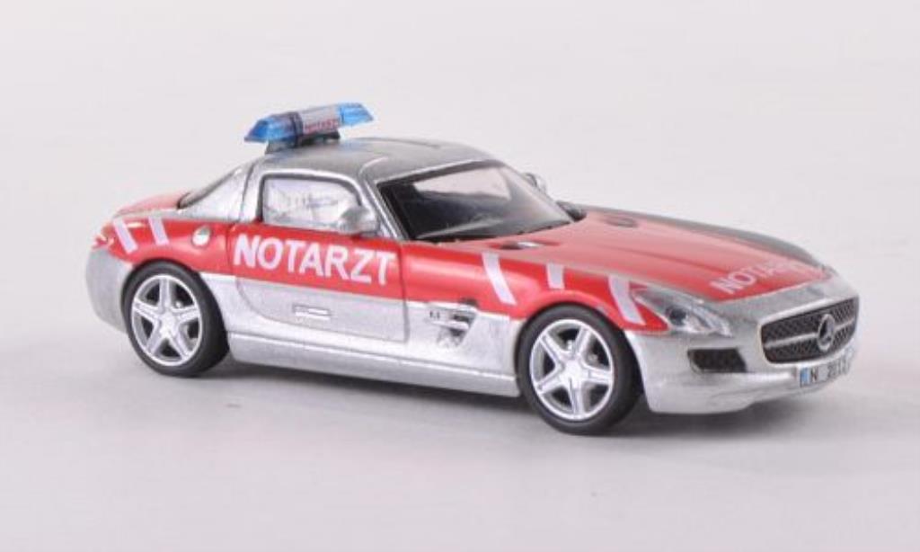 Mercedes SLS 1/87 Schuco AMG (C197) Notarzt modelauto