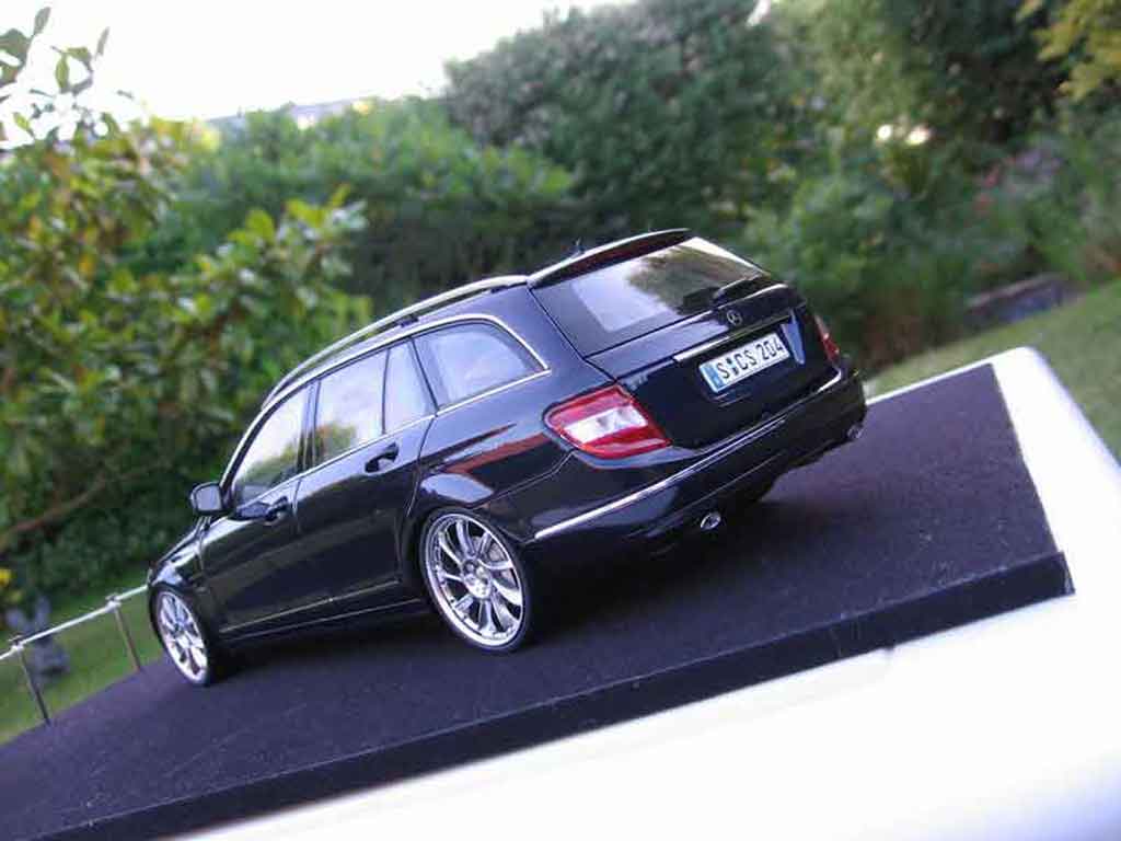 Mercedes Classe C Base 2008 avantgarde lorinser 1/18 Autoart