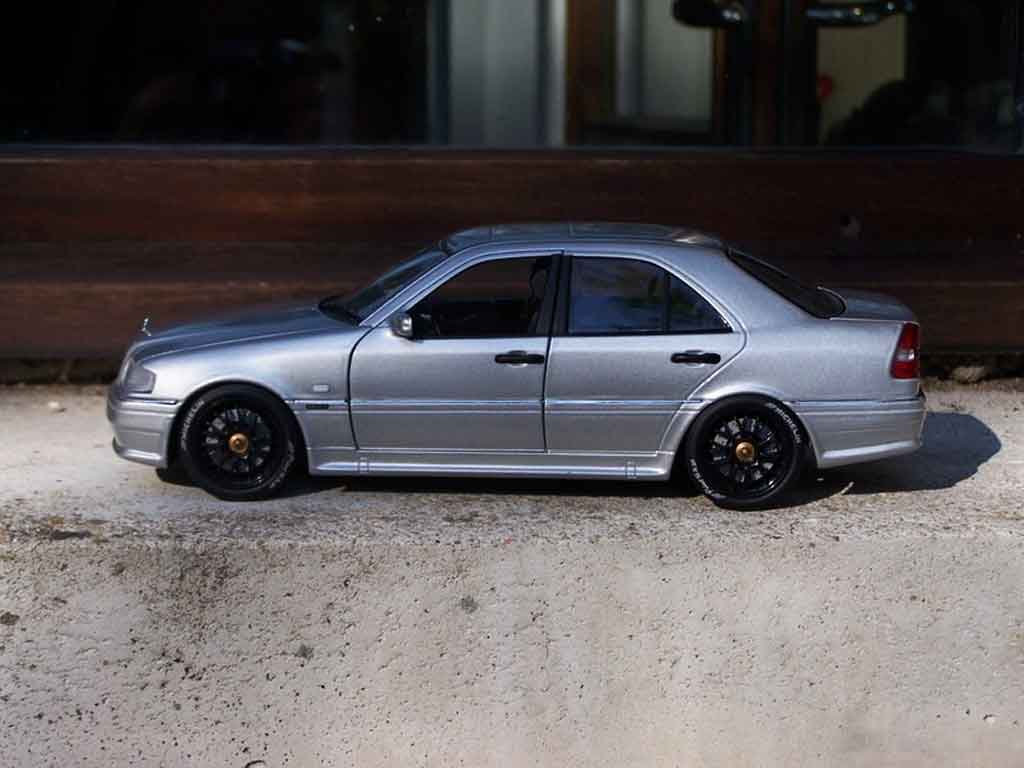 Mercedes Classe C AMG 36 grijs jantes bbs 1/18 Ut Models