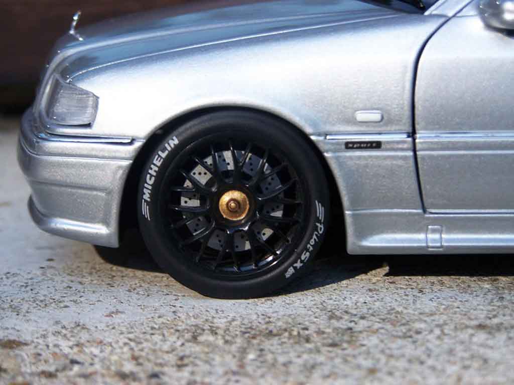 Mercedes Classe C AMG 36 grijs jantes bbs 1/18 Ut Models