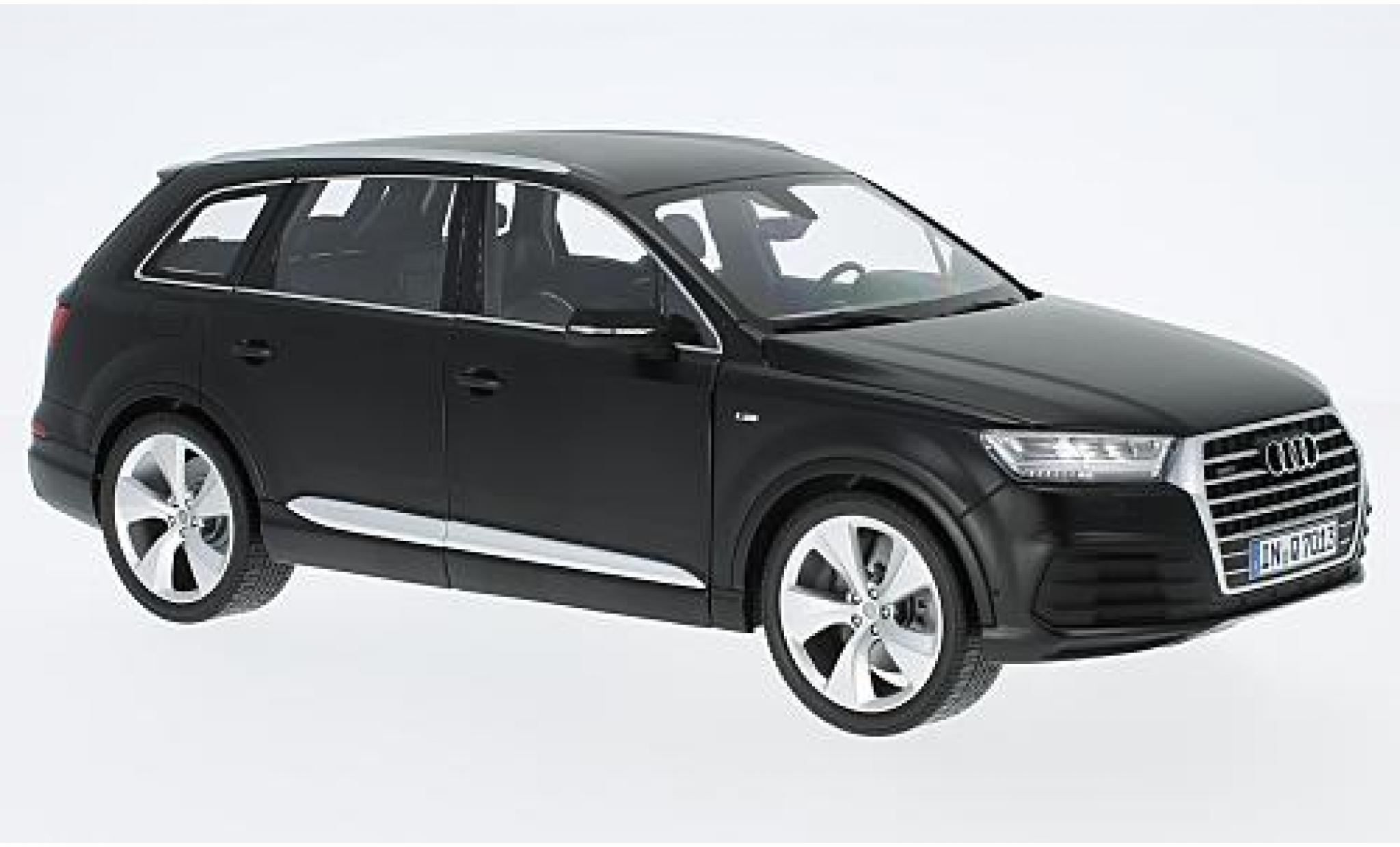 Audi Q7 1/18 Minichamps matt-zwart 2015 modelauto