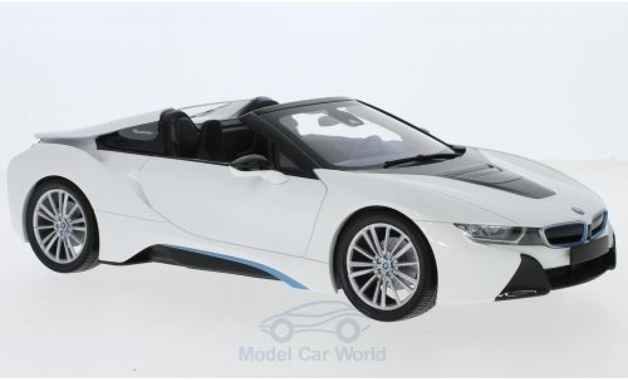 Bmw i8 1/18 Minichamps Roadster (I15) metallic wit 2018 modelauto