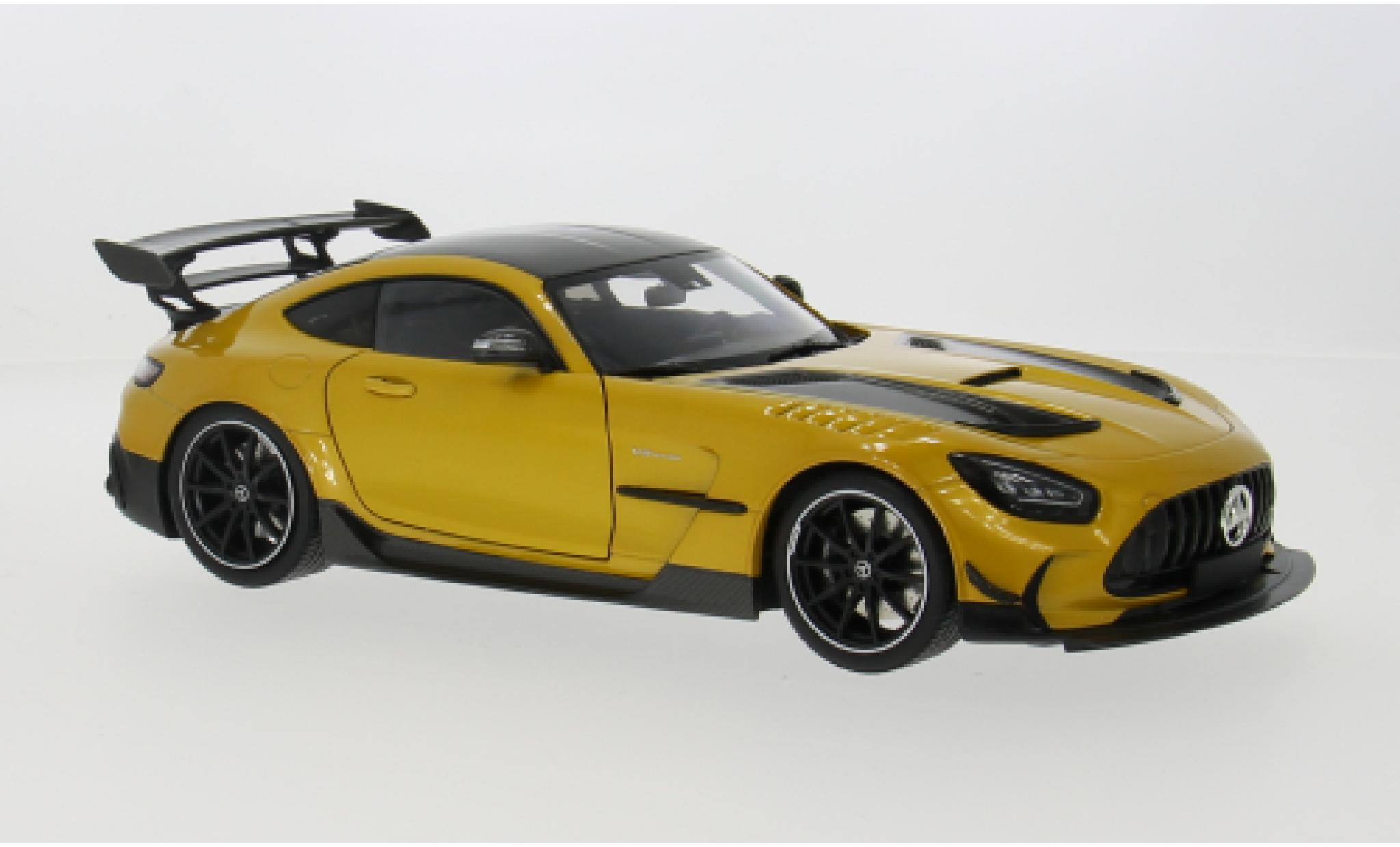 Mercedes AMG GT 1/18 Minichamps Black Series metallic geel 2021 1:18 modelauto