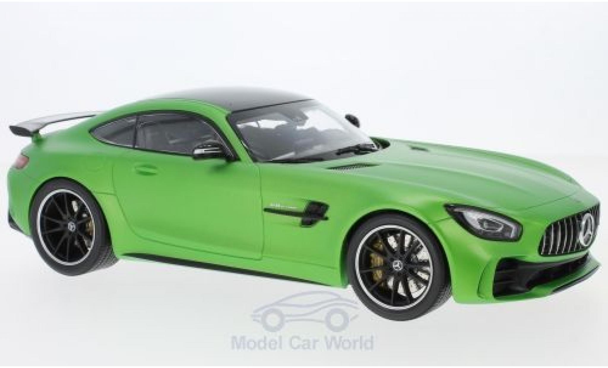 Mercedes AMG GT 1/18 Minichamps -R matt-groen 2017 modelauto